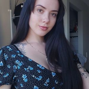 Meet your Posher, Elisa